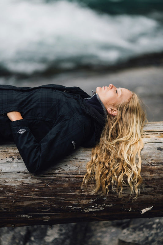 Why You’re So Tired in Winter (And Why That’s Totally Okay) 💤 - MAYBLISS.LA